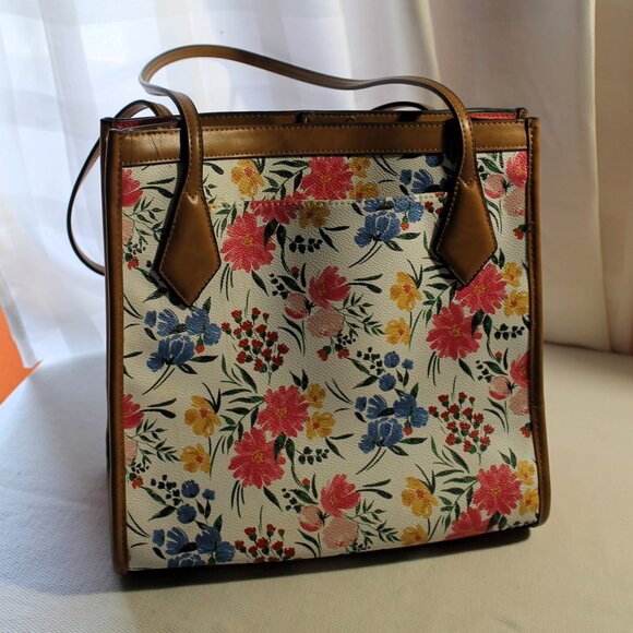 Liz Claiborne Vegan Leather Floral Tote Bag - Picture 4 of 12